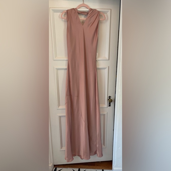 Show Me Your MuMu Jasmine Halter Maxi size: Small NWT - Picture 10 of 11